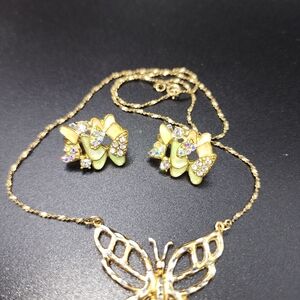 Gold Butterfly Jewelry Set